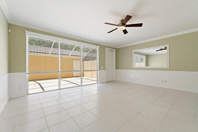 Building Photo - 4526 Illicium Dr