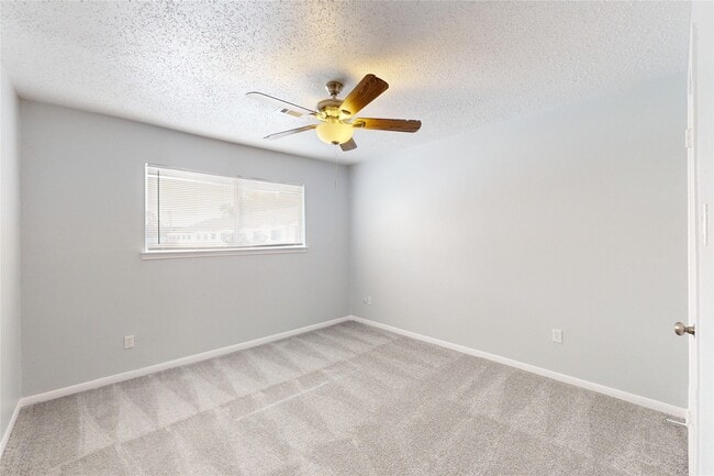 Building Photo - 14147 Misty Meadow Ln