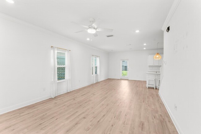 Building Photo - 25 Krewe Cir
