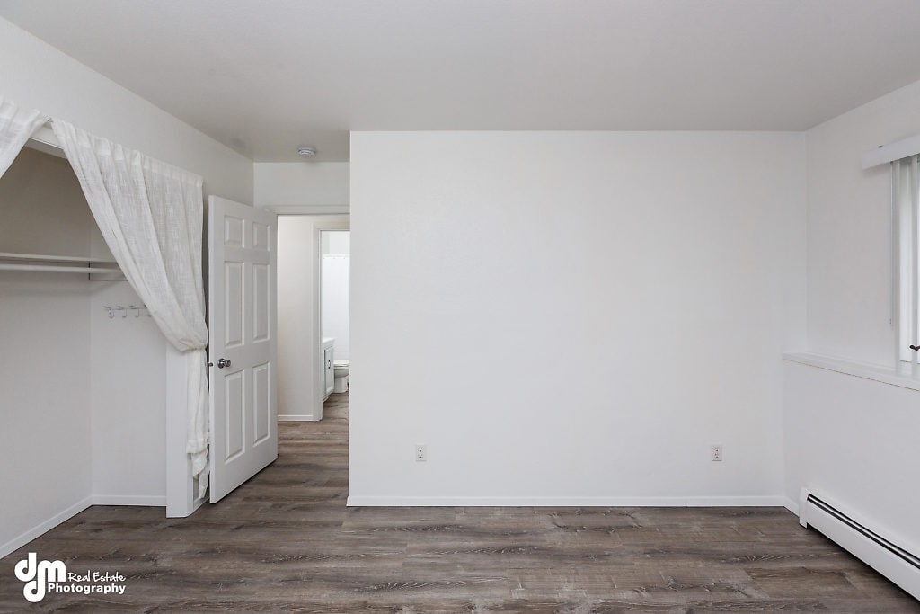 Building Photo - 2021 Farmer Pl