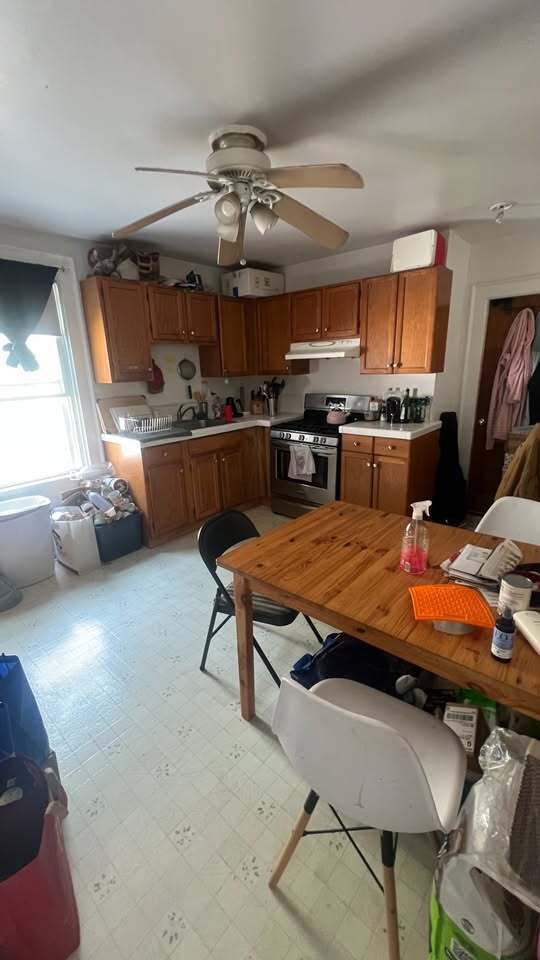 Building Photo - 92 Wallace St