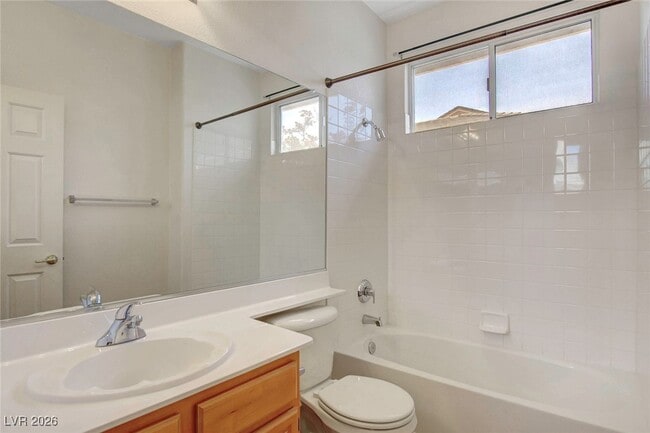 Building Photo - 3432 Yellow Cove Ln