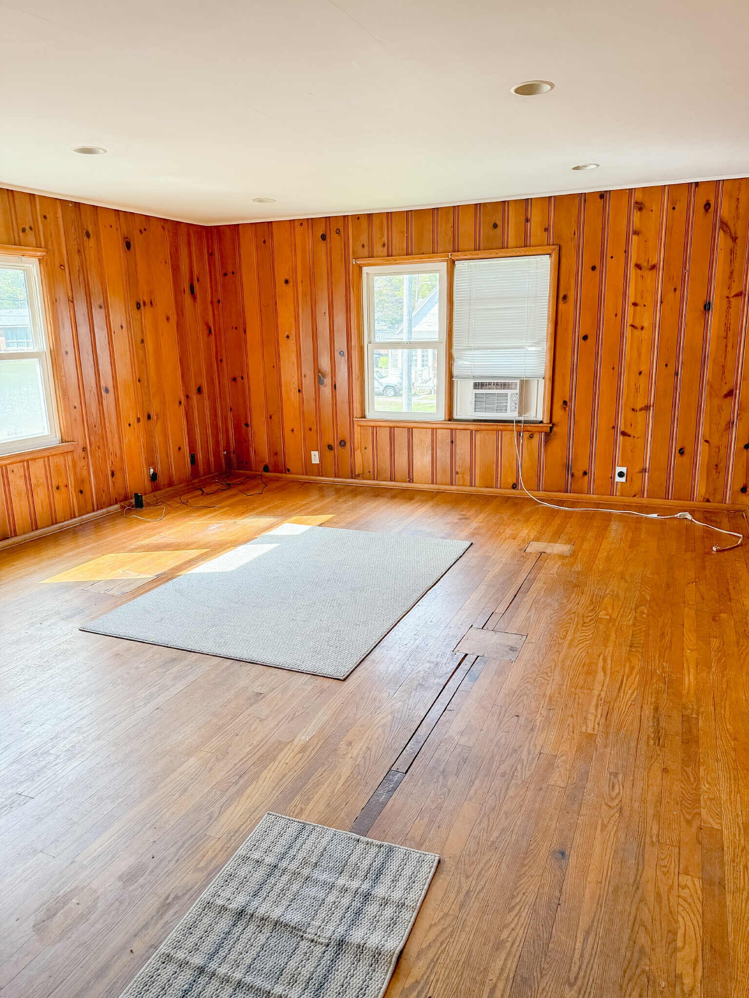 Building Photo - 1120 Metropolis St