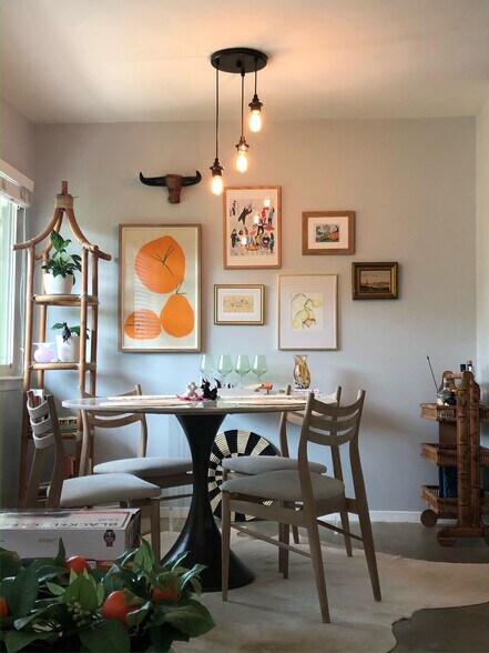 Dining - 1202 Newning Ave