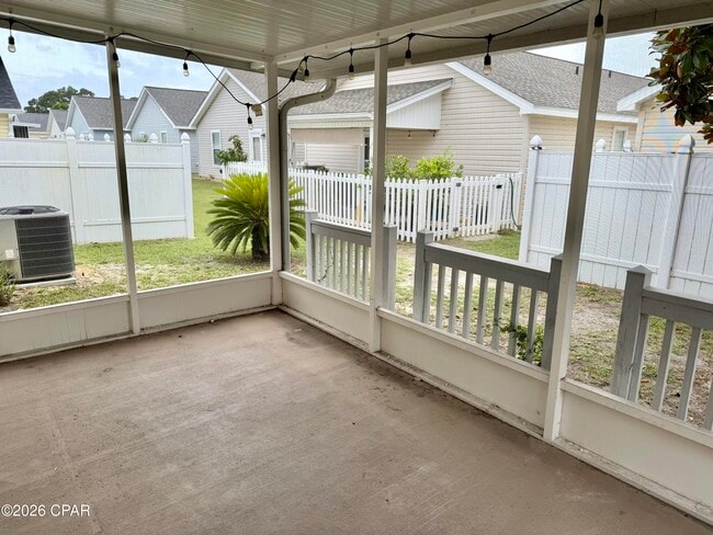 Building Photo - 11710 Seashore Ln