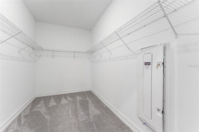 Building Photo - 18255 Serene Lk Lp