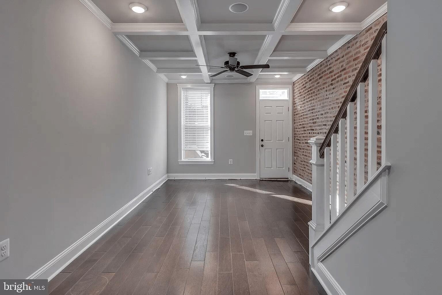 Building Photo - 614 Hyson St