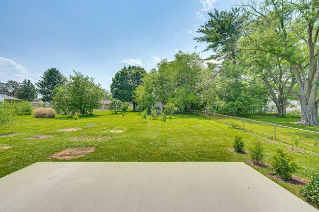 Building Photo - 114 S 36th St