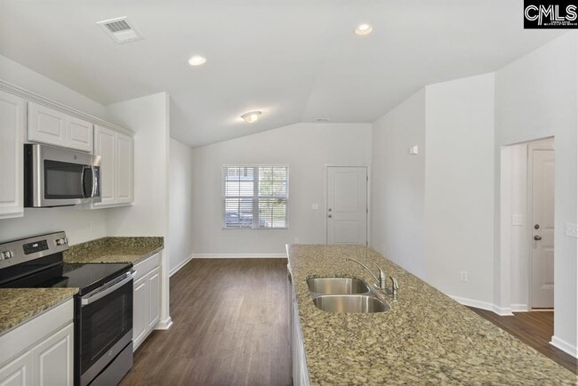 Building Photo - 546 Hatteras Dr