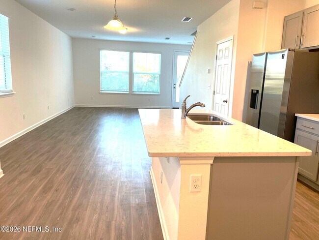 Building Photo - 106 Ridge Lake Rd