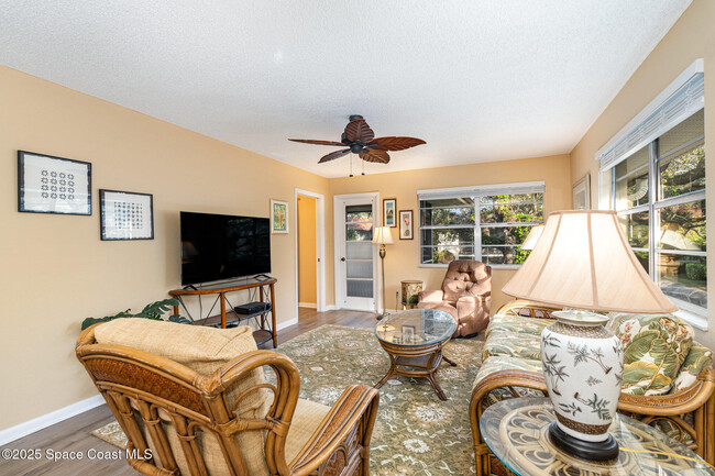 Building Photo - 291 Cape Shores Cir
