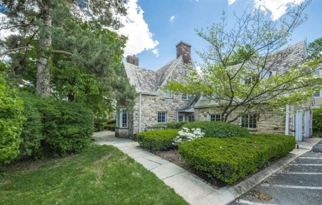 Building Photo - Patterson House