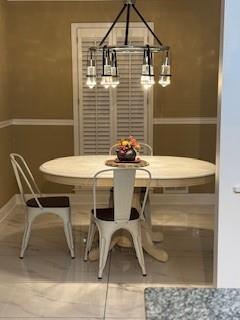 Building Photo - 4839 Lehigh Dr