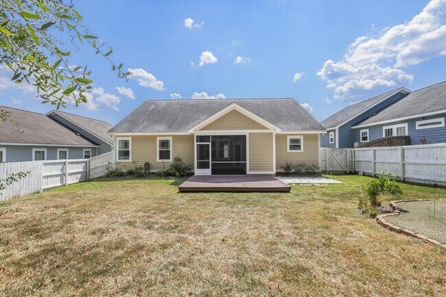 Building Photo - 5185 Holly Fern Trce