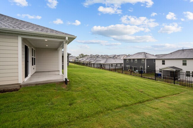 Building Photo - 2130 Rockface Wy