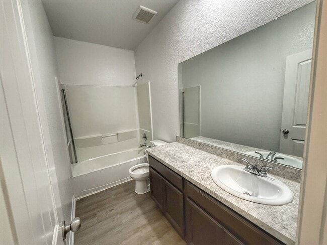 Building Photo - 14613 E Pine Heart Dr