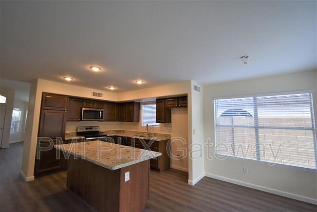 Building Photo - 1783 W Springfield Way