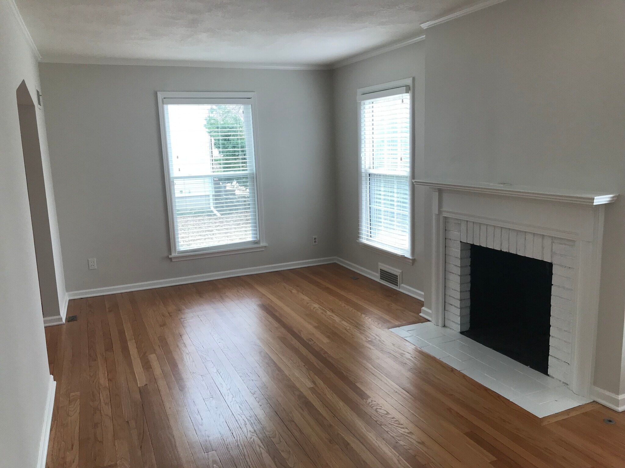 Building Photo - 5214 Cedar St