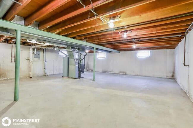 Building Photo - 1 CLARA AVE, ST PETERS, MO 63376