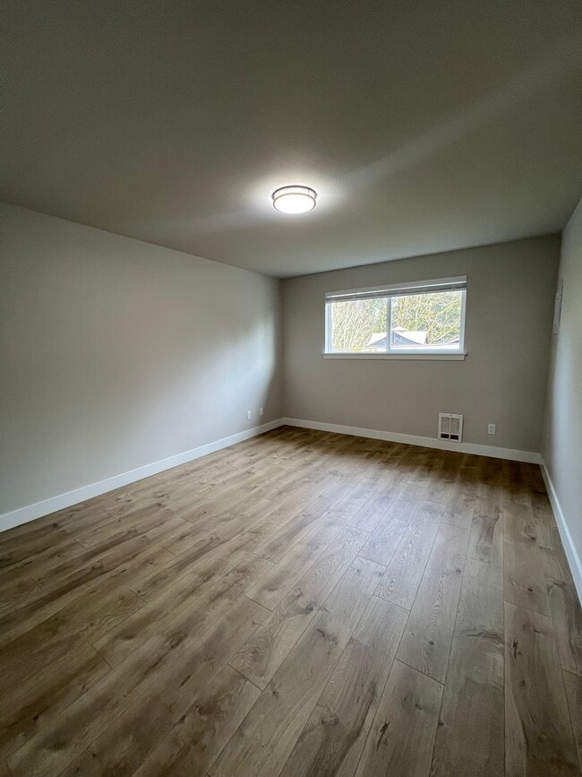 Building Photo - 12003-12013 13th St NE