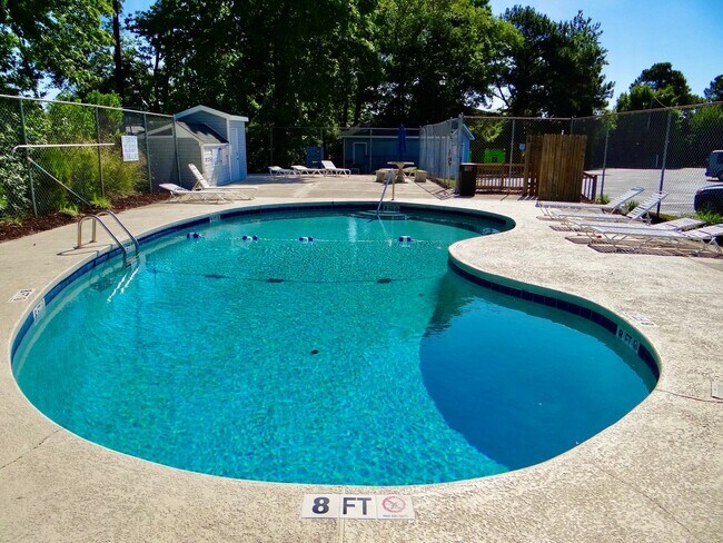 Building Photo - Furnished All-Inclusive 4bed/3bath condo available 12/1/25-2/28/26