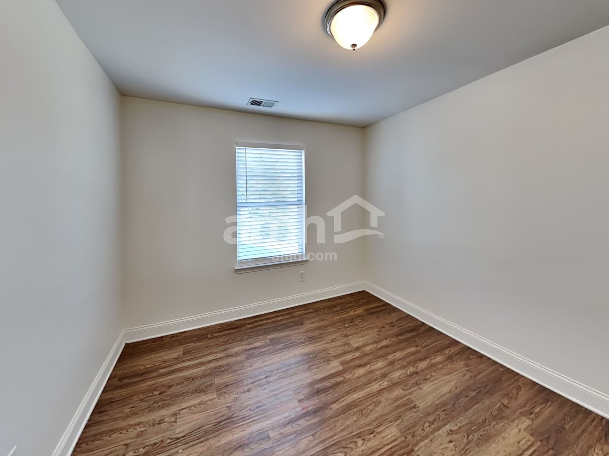 Building Photo - 117 Haeven Trail