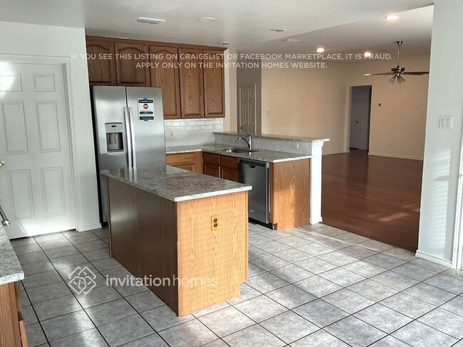 Building Photo - 5609 Parkplace Dr