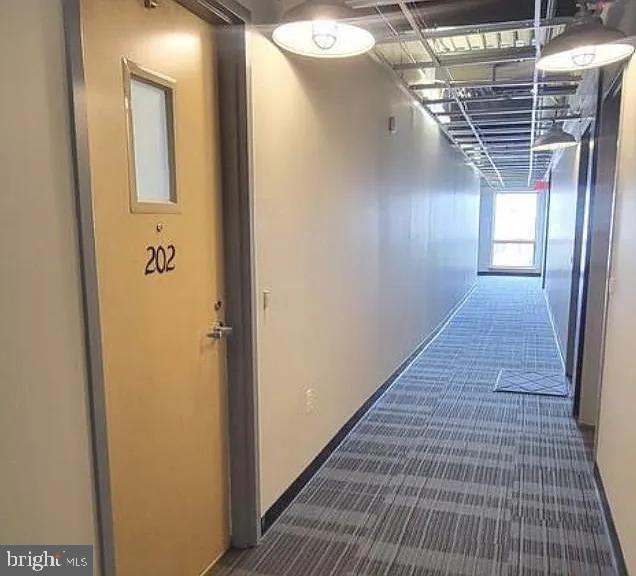 Building Photo - 75 Maple St