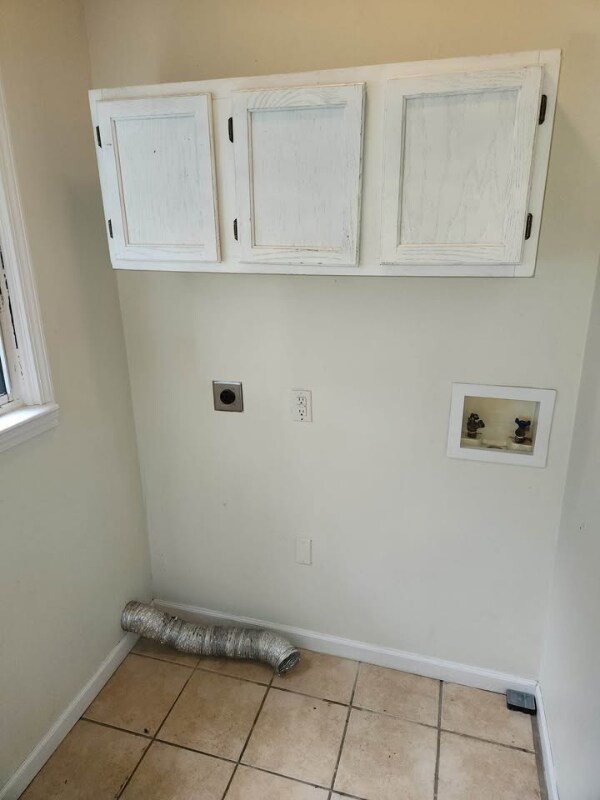 Building Photo - 3355 N College Ave