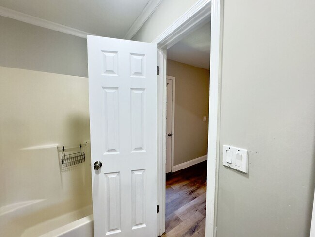 Building Photo - ! Beautiful 2BA/1.5BR Townhome in Gulf Highlands!