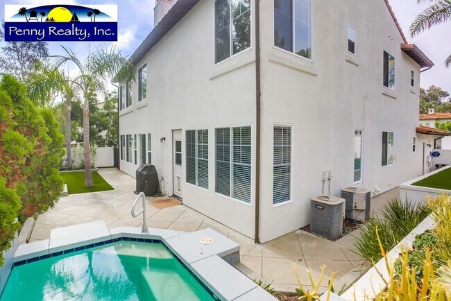 Building Photo - Stunning 4 Bedroom 3.5 Bath Home in the Co...