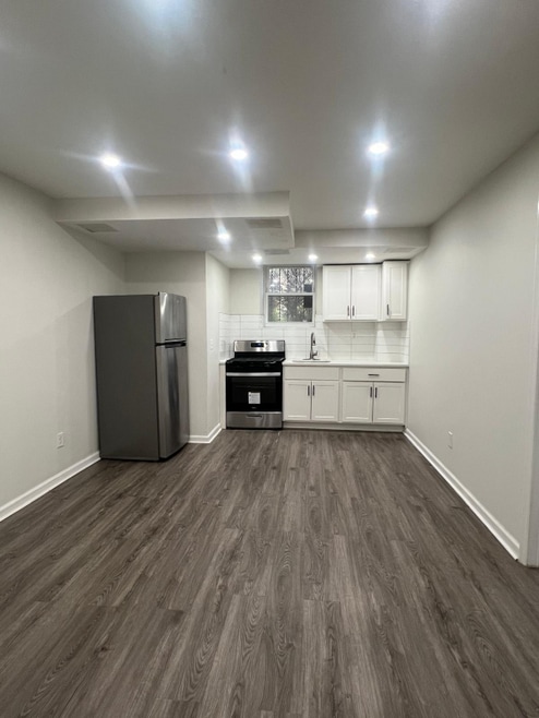 Building Photo - 157 S Harrison St