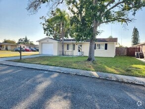 Building Photo - HUD available - Beautiful 3/1 1042 sq ft h...
