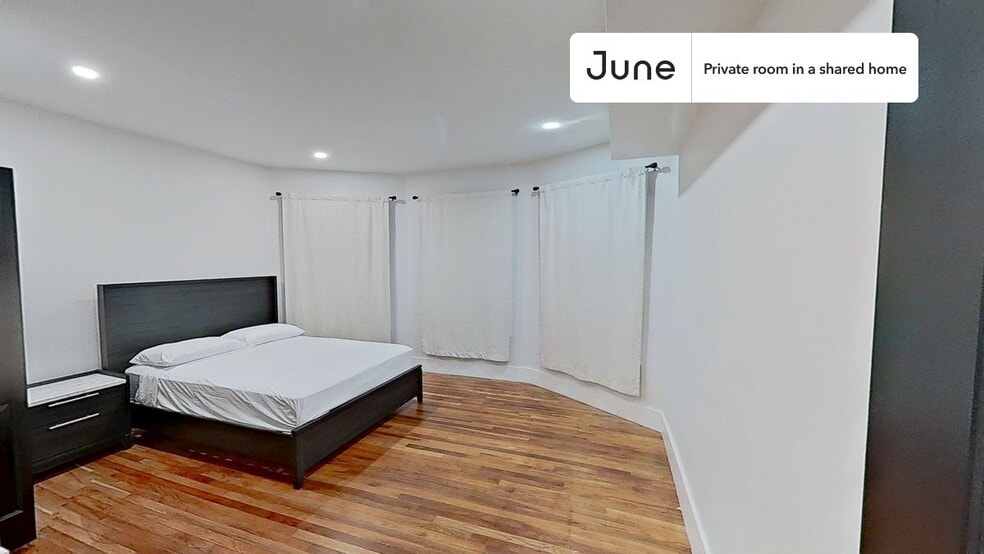 Primary Photo - Room in Shared 5 bed/2 bath home