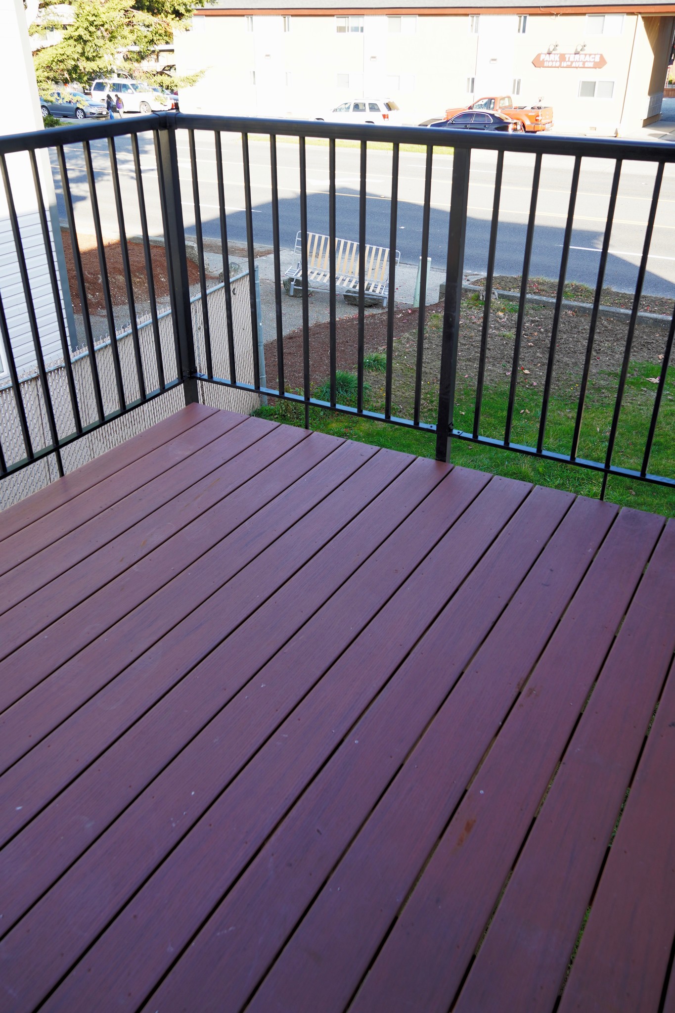 Deck/Patio - 11025 16th Ave SW