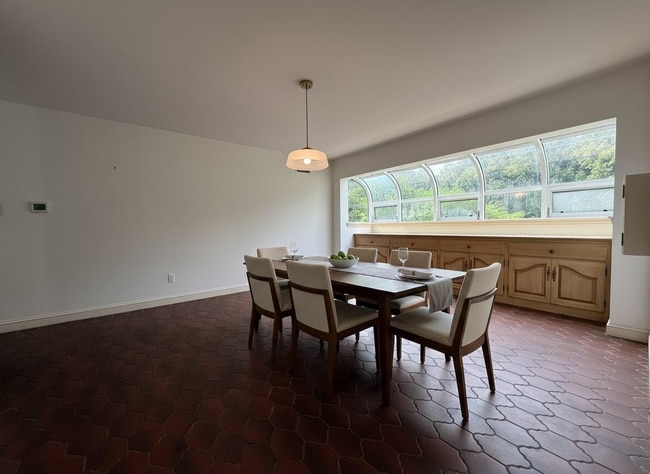 Building Photo - 1225 Rock Creek Rd