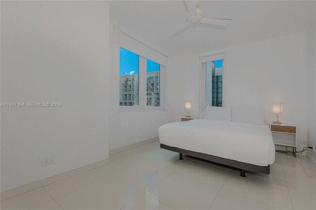 Building Photo - 2301 Collins Ave
