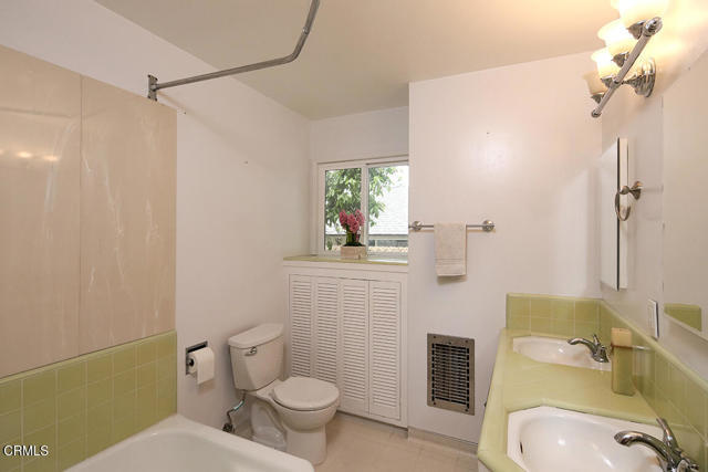 Building Photo - 459 Crestview Pl