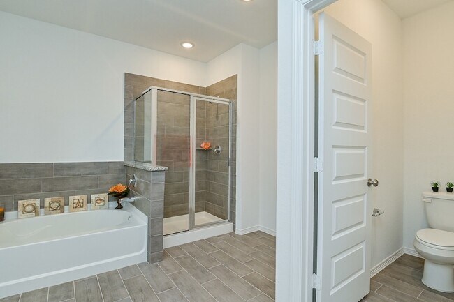 Building Photo - 5707 Aurora Grns Ln