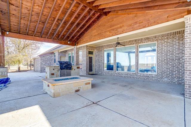 Building Photo - 1600 Oak Ridge Estates