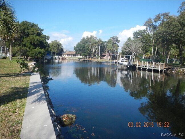 Building Photo - 5167 S Mystic Point