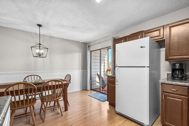 Building Photo - 2535 Great Scott Dr