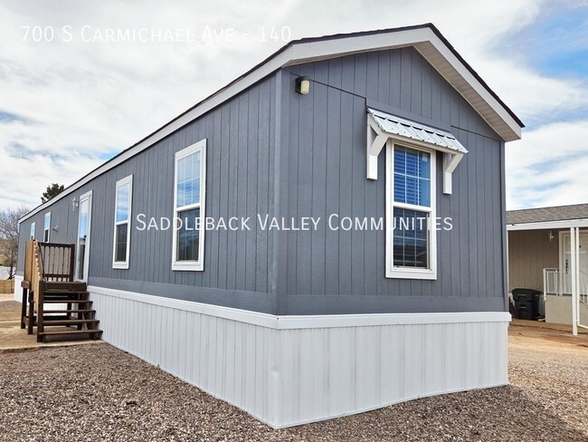 Building Photo - 700 S Carmichael Ave