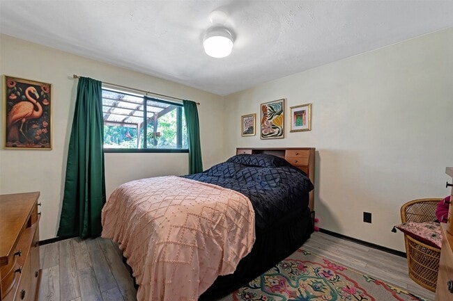 Building Photo - 116 W White Willow Cir