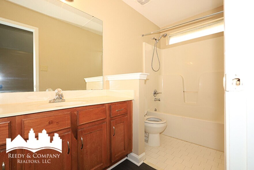 Building Photo - 1092 Cross Wood Ln