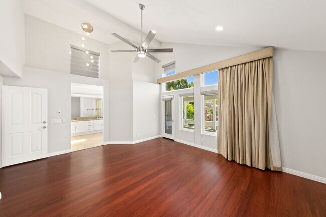 Building Photo - Stunning 4BR + Office/Den, 3BA View Home with 3-Car Garage!