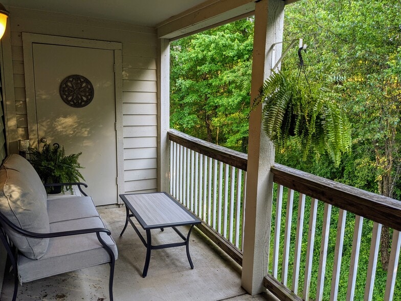 Building Photo - 12159 Penderview Ter