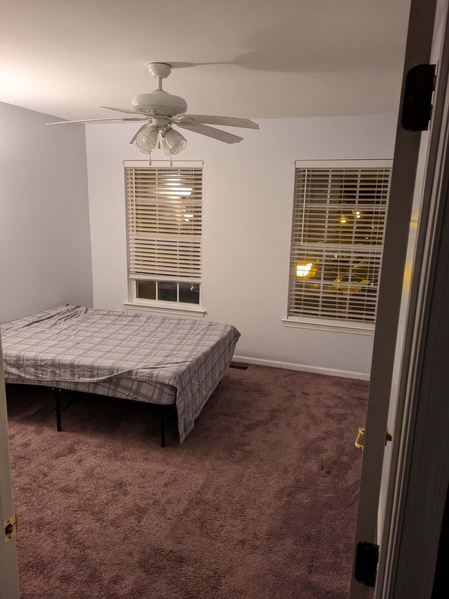 Building Photo - 243 Brookfield Dr