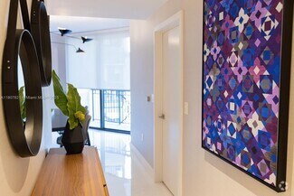Building Photo - 301 Altara Ave
