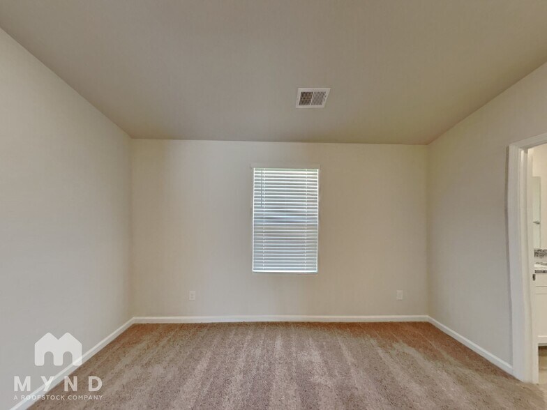 Building Photo - 140 Warwick Dr